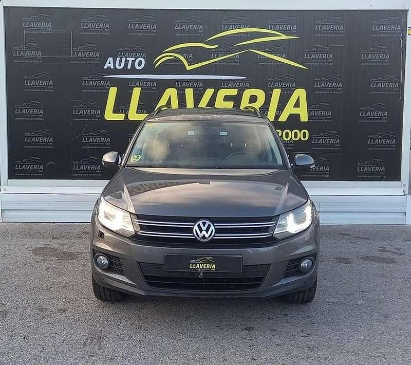 Usado VW Tiguan 140 CV (102 kW) 2013 Beige SUV