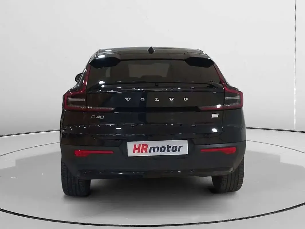 Usado Volvo C40 Plus 185 kW (252 CV) 2023 Negro SUV