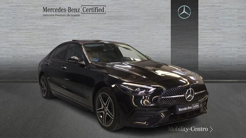 Usado Mercedes C300 312 CV (229 kW) 2024 Negro obsidiana Berlina