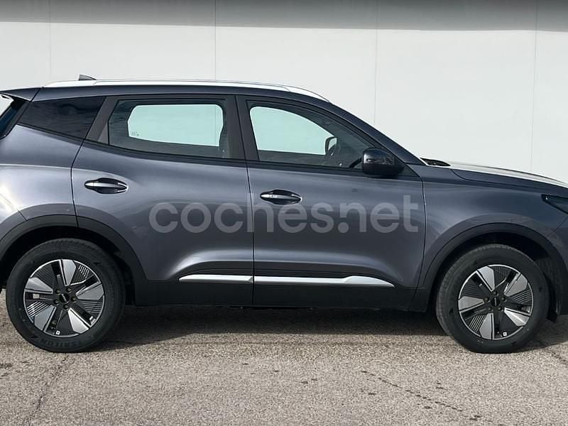 Nuevo Ebro s400 211 CV (155 kW) 2025 Gris / plata SUV