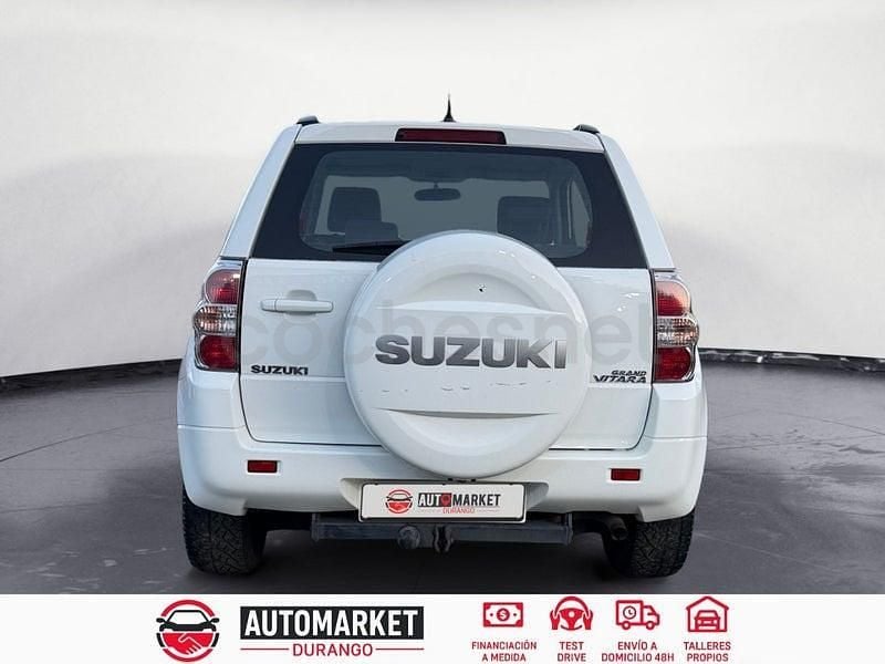 Usado Suzuki Grand Vitara City 129 CV (94 kW) 2011 Blanco SUV