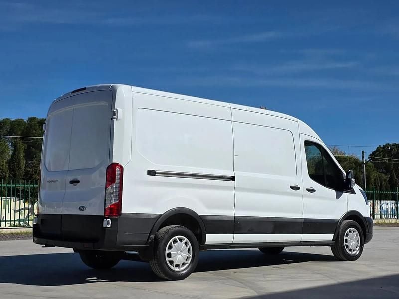 Usado Ford Transit Trend 130 HP (95 kW) 2023 Branco Van