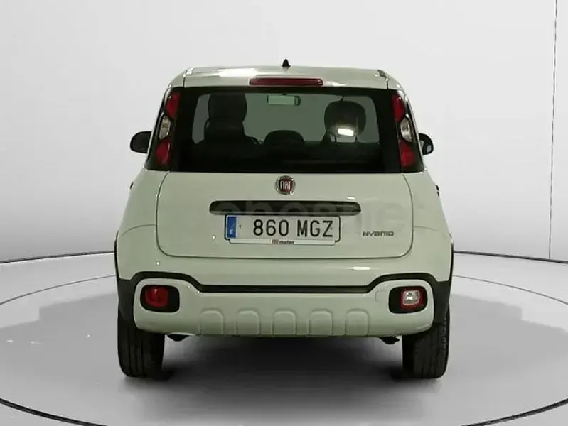Usado Fiat Panda Cross Cross 70 CV (51 kW) 2023 Blanco Utilitario
