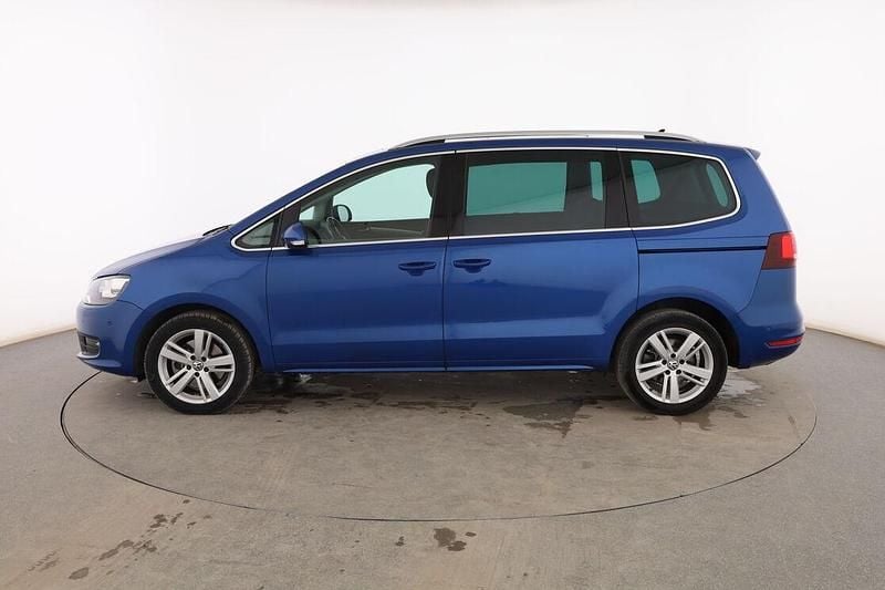 Usado VW Sharan Advance 150 CV (110 kW) 2019 Azul Monovolumen
