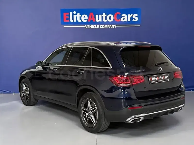Usado Mercedes GLC300e 320 CV (235 kW) 2021 Azul SUV