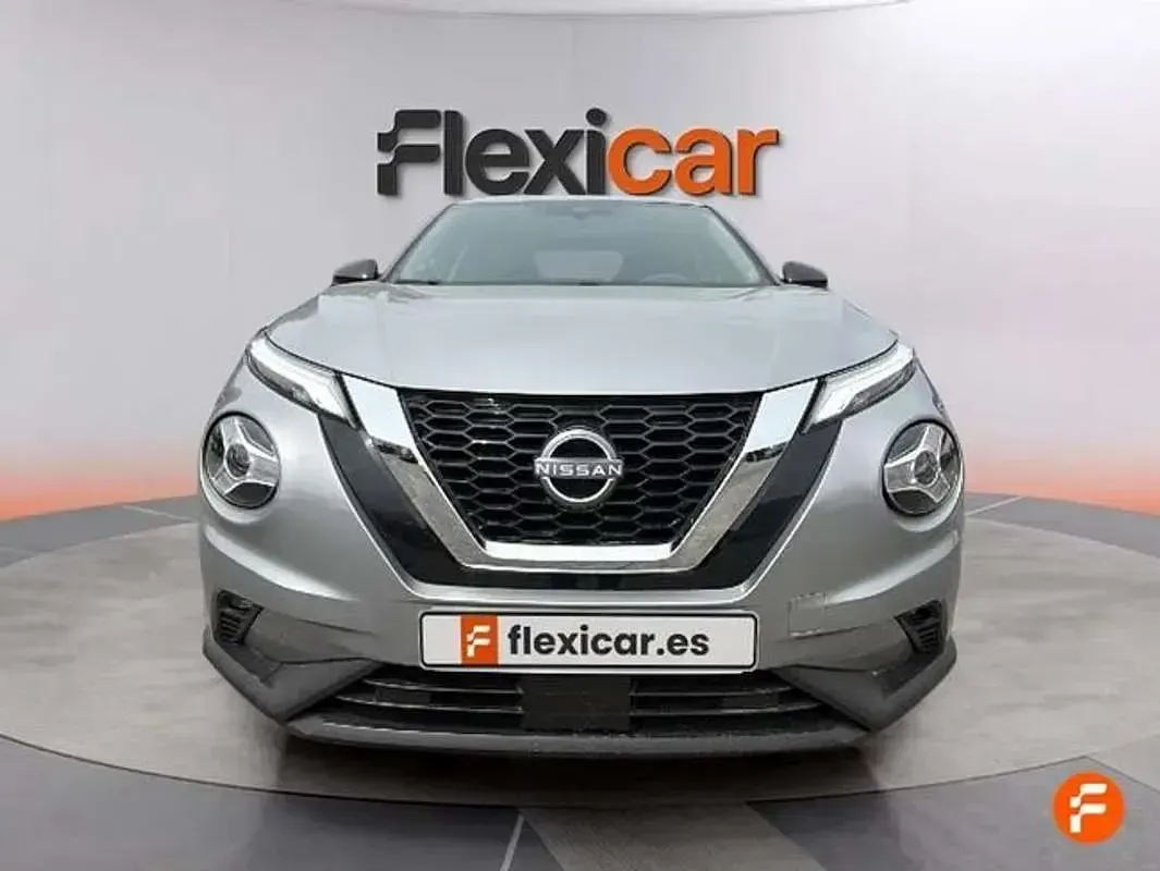 Usado Nissan Juke Acenta 114 CV (83 kW) 2024 Gris SUV