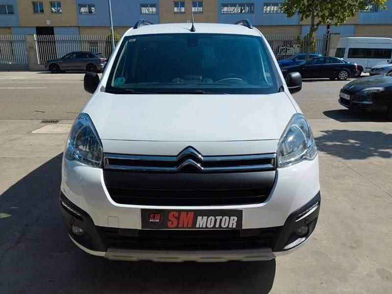 Usado Citroën Berlingo PureTech 110 CV (80 kW) 2018 Blanco Monovolumen
