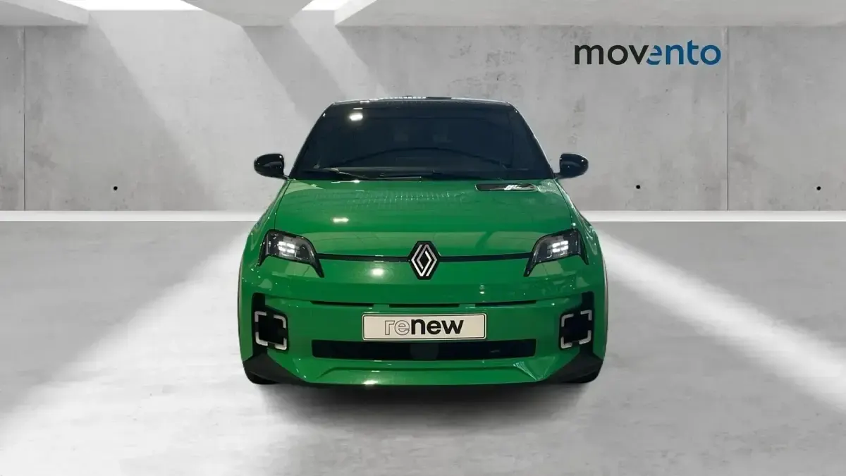 Usado Renault R5 Techno 110 kW (150 CV) 2025 Verde Utilitario