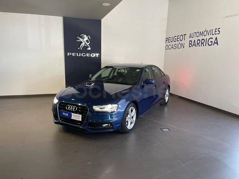 Usado Audi A4 S-Line 163 CV (119 kW) 2015 Azul Berlina
