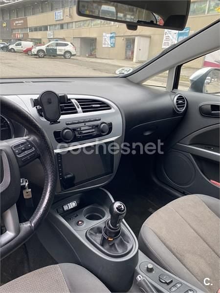Käytetty Seat Leon FR 170 HP (125 kW) 2009 Musta Sedan