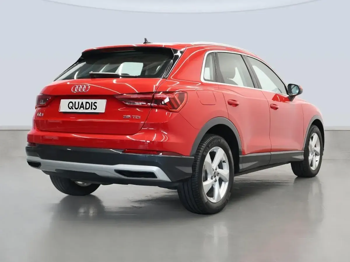 Usado Audi Q3 Advanced Plus 150 CV (110 kW) 2023 Rojo SUV