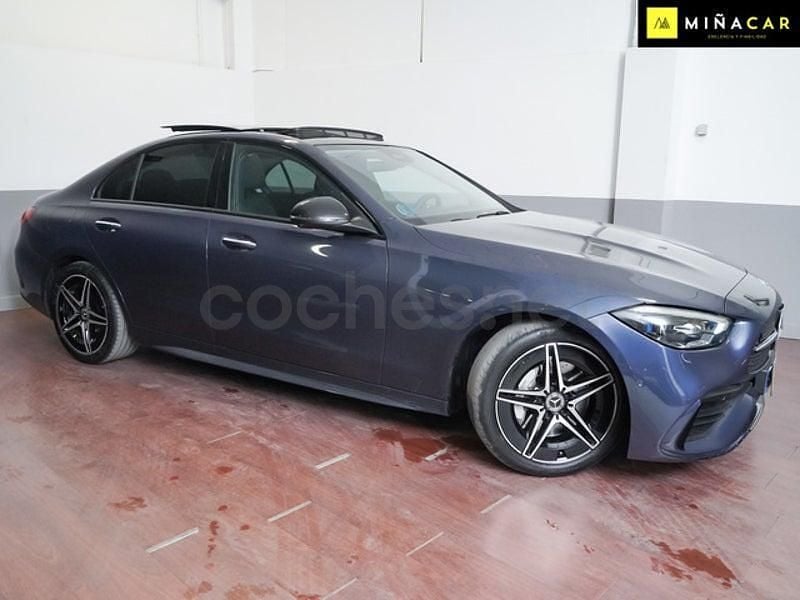 Usado Mercedes C220 200 CV (147 kW) 2024 Azul Berlina