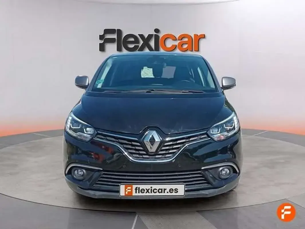 Usado Renault Scenic E-Tech Zen 140 CV (102 kW) 2018 Negro Monovolumen