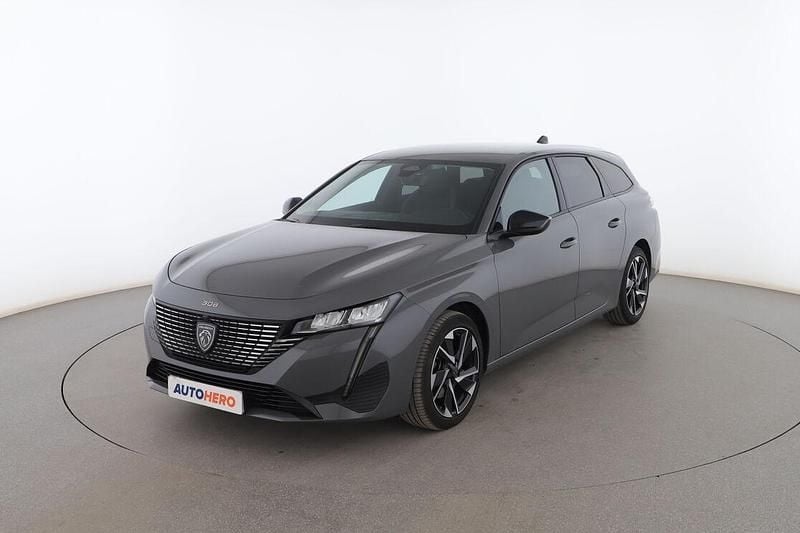 Gris Usado 2024 Peugeot 308 Allure Familiar | 20.699 € (Buen precio) - Imagen 1/3