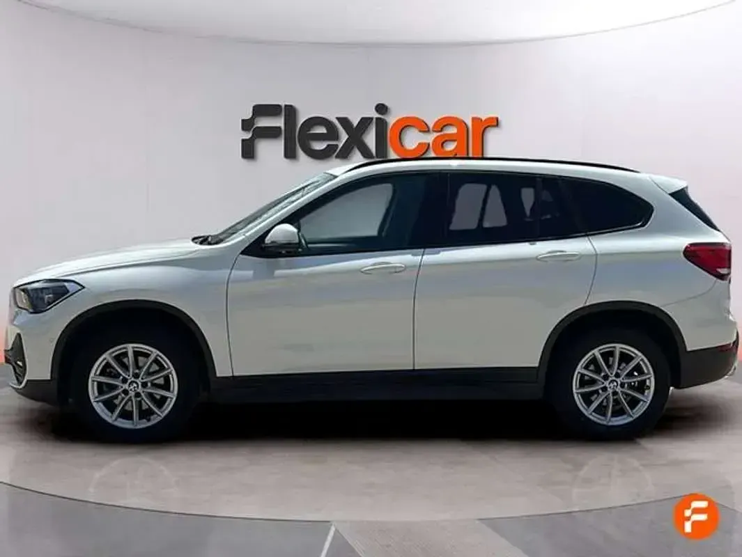 Usado BMW X1 150 CV (110 kW) 2022 Blanco SUV