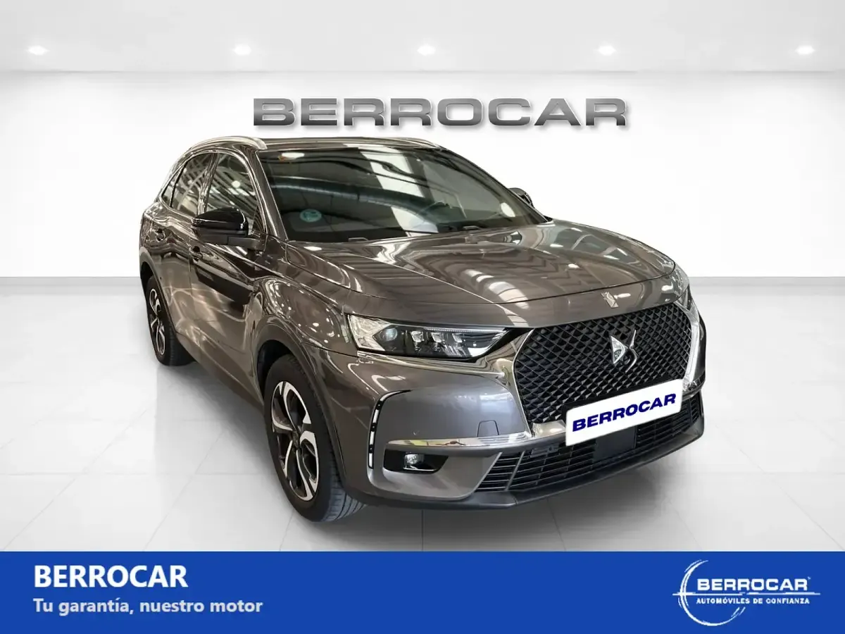 Usado DS Automobiles DS7 Crossback So Chic 180 CV (132 kW) 2018 Gris SUV