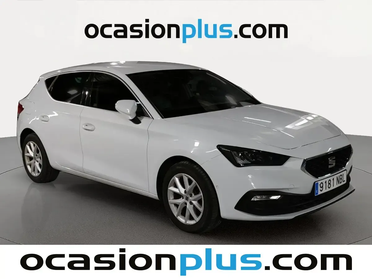 Usado Seat Leon Style 116 CV (85 kW) 2025 Blanco Utilitario