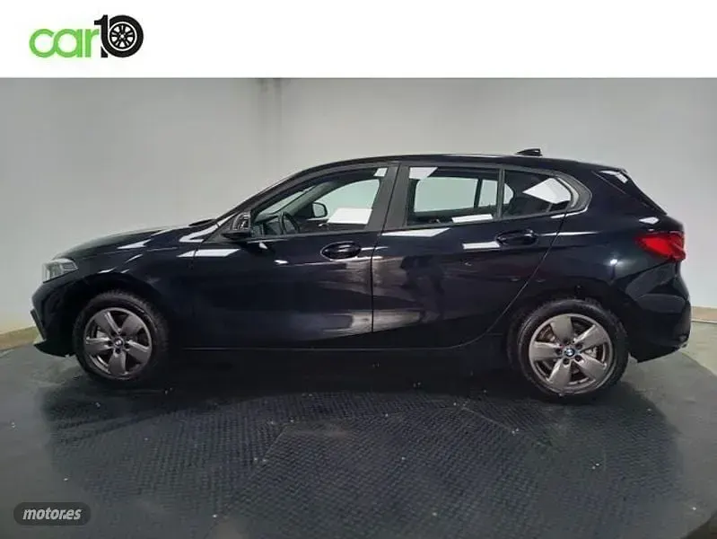 Usado BMW 116 Advantage 116 CV (85 kW) 2020 Negro Utilitario