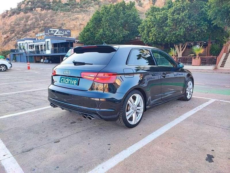 Usado Audi S3 Sportback S-Line 300 CV (220 kW) 2014 Negro Utilitario