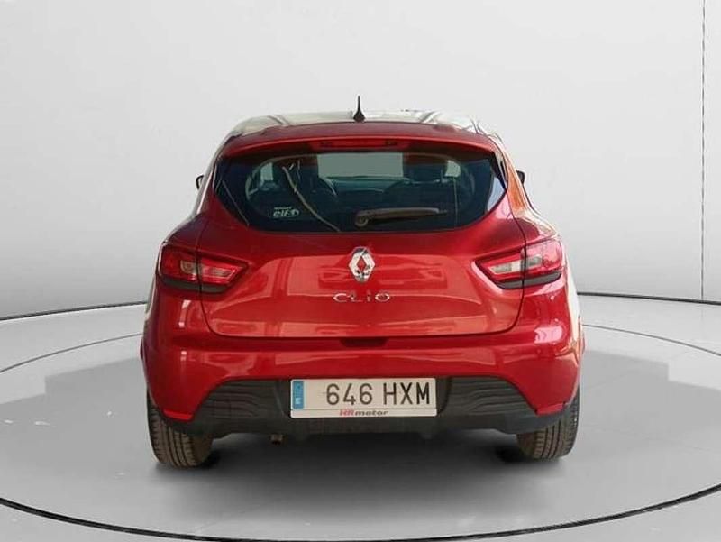 Begagnad Renault Clio IV Authentique 75 HK (55 kW) 2014 Röd Halvkombi