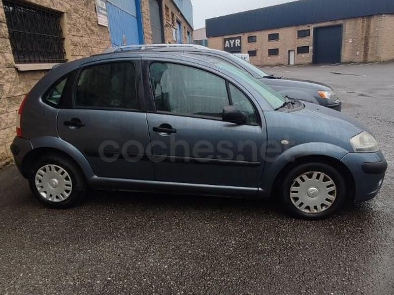 Käytetty Citroën C3 Exclusive 70 HP (51 kW) 2008 Harmaa Sedan