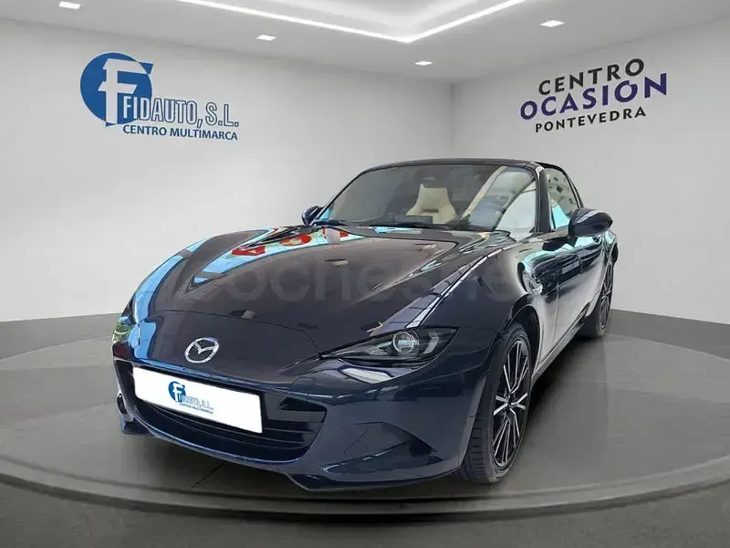 Usado Mazda MX5 Kazari 184 CV (135 kW) 2024 Azul Descapotable