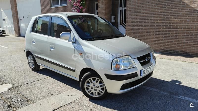 Usado Hyundai Atos GLS 59 CV (43 kW) 2006 Gris / plata Utilitario