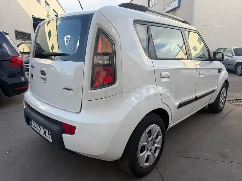 Usado Kia Soul 124 CV (91 kW) 2010 Blanco SUV