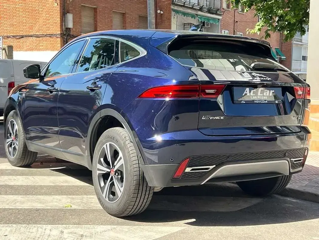 Usado Jaguar E-Pace R-Dynamic 163 CV (119 kW) 2021 Azul SUV