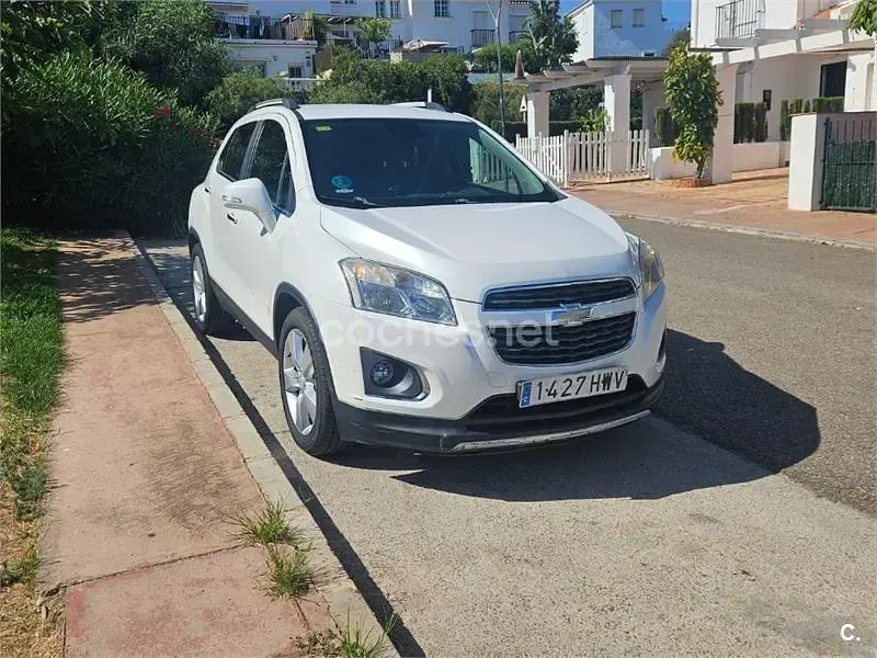Usado Chevrolet Trax LT 115 CV (84 kW) 2014 Blanco SUV