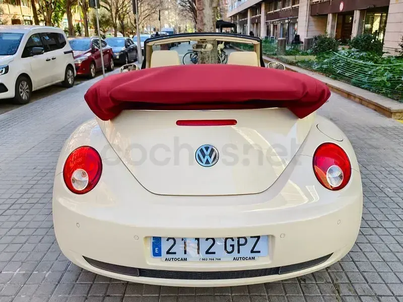 Usado VW New Beetle Edition 102 CV (75 kW) 2009 Blanco Utilitario
