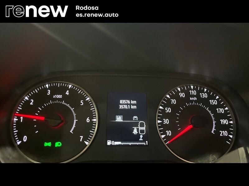 Usado Dacia Sandero Comfort 91 CV (66 kW) 2021 Azul Berlina