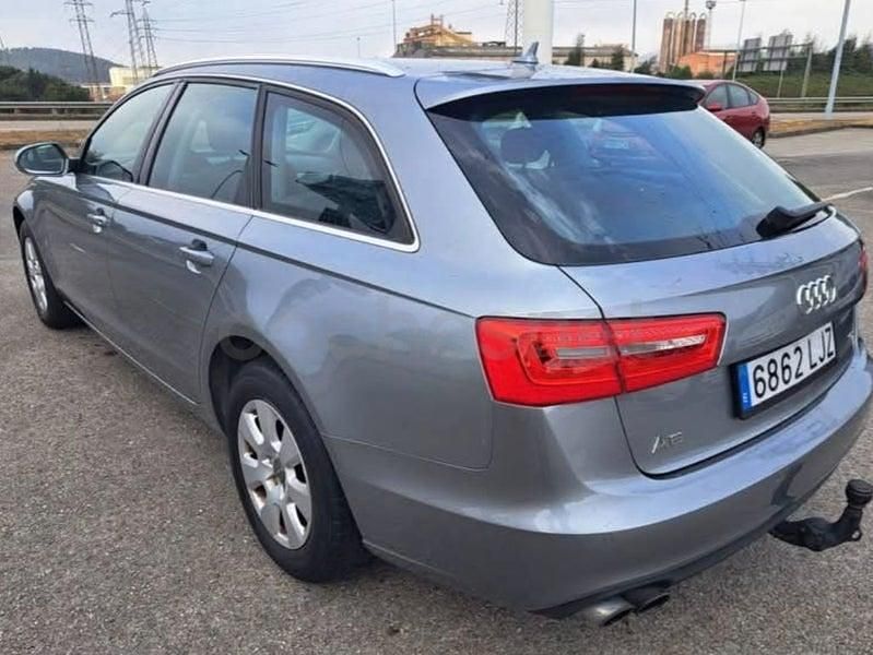 Usado Audi A6 177 CV (130 kW) 2013 Azul Familiar