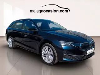 Azul Usado 2024 Skoda Octavia Familiar | 32.690 € (Un poco caro) - Imagen 1/4