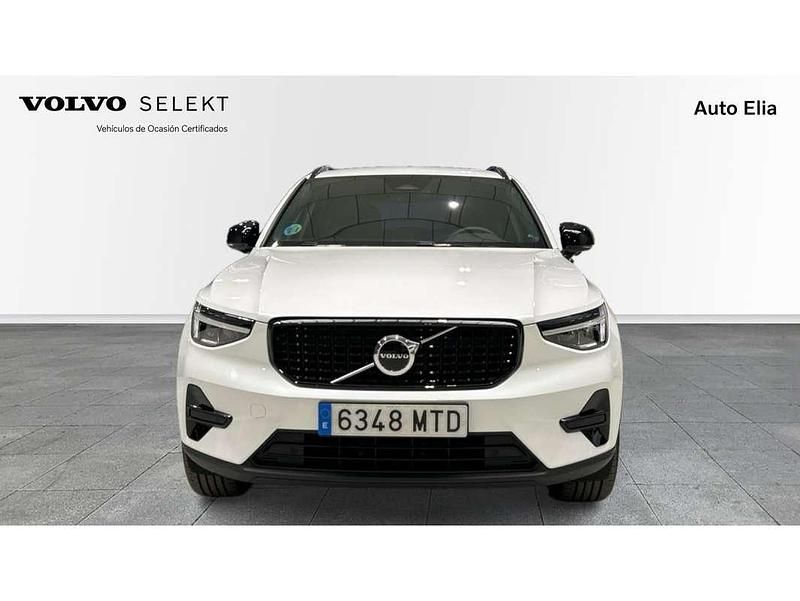 Usado Volvo XC40 Plus 163 CV (119 kW) 2024 Blanco SUV