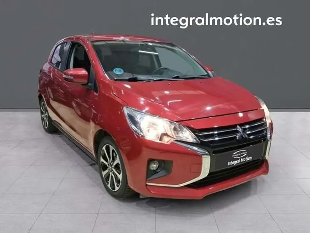 Usado Mitsubishi Space Star 71 CV (52 kW) 2023 Rojo Utilitario