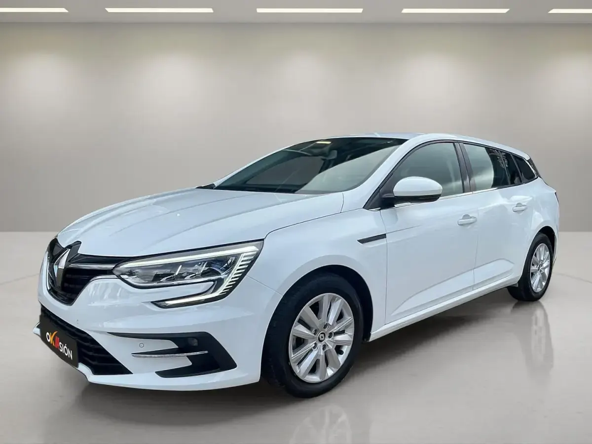 Usado Renault Mégane II Equilibre 115 CV (84 kW) 2023 Blanco Berlina