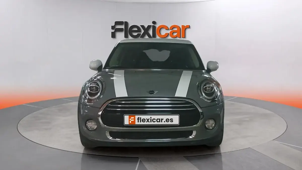 Usado Mini Cooper 136 CV (100 kW) 2018 Gris Utilitario