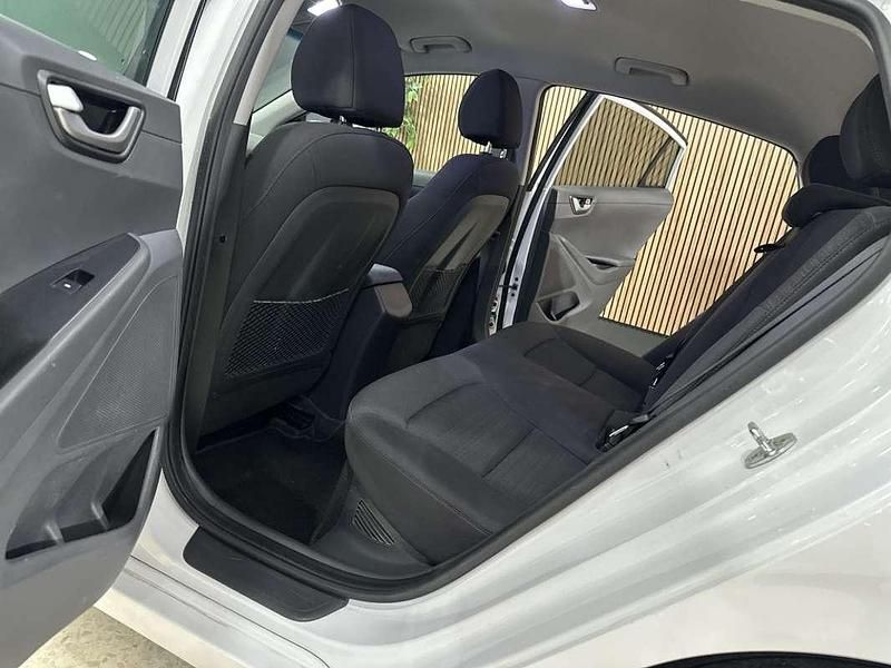 Usado Hyundai Ioniq 141 CV (103 kW) 2020 Blanco Utilitario