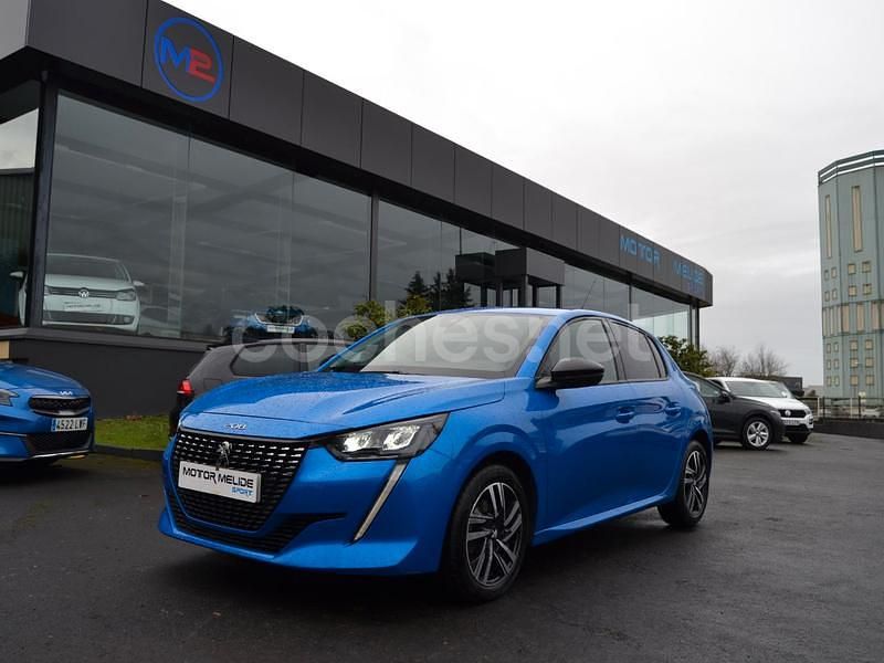 Azul Usado 2023 Peugeot 208 Allure Utilitario | 12.990 € (Un poco caro) - Imagen 1/4