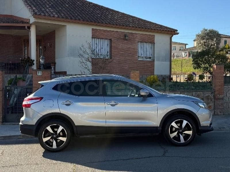 Usado Nissan Qashqai Black Edition 130 CV (95 kW) 2017 Gris / plata SUV