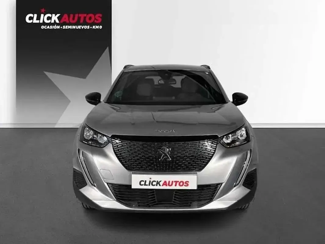 Usado Peugeot 2008 Allure 101 CV (74 kW) 2023 Gris SUV