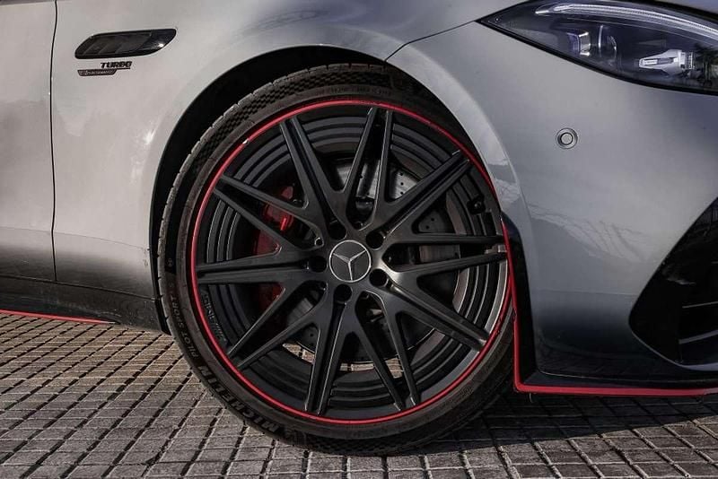 Käytetty Mercedes C63 AMG AMG 680 HP (500 kW) 2024 Harmaa Sedan