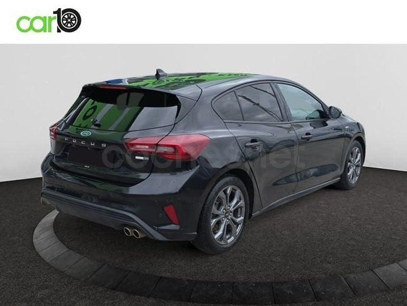 Usado Ford Focus ST-Line 125 CV (91 kW) 2023 Negro Berlina