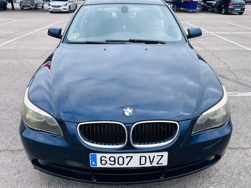 Usado BMW 525 177 CV (130 kW) 2006 Azul Berlina