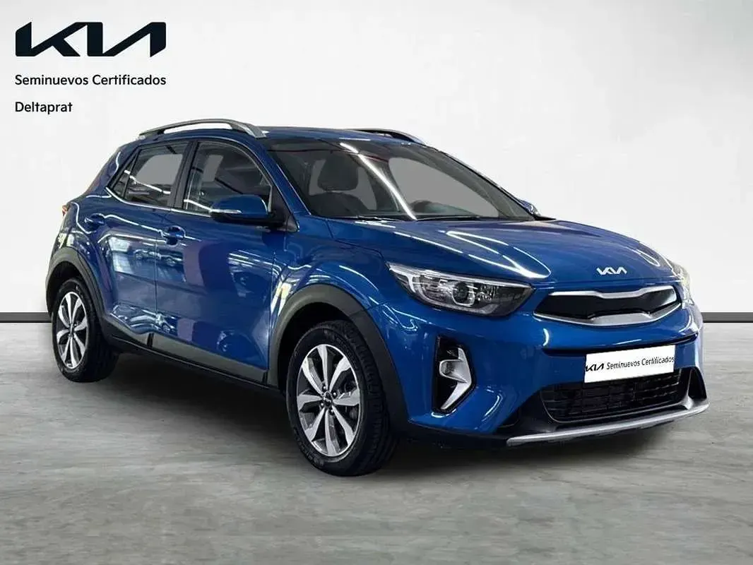 Usado Kia Stonic 101 CV (74 kW) 2025 Azul SUV