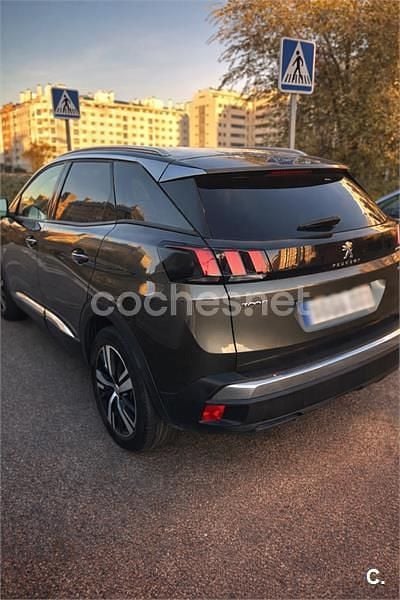 Usado Peugeot 3008 Allure 130 CV (95 kW) 2017 Gris / plata SUV