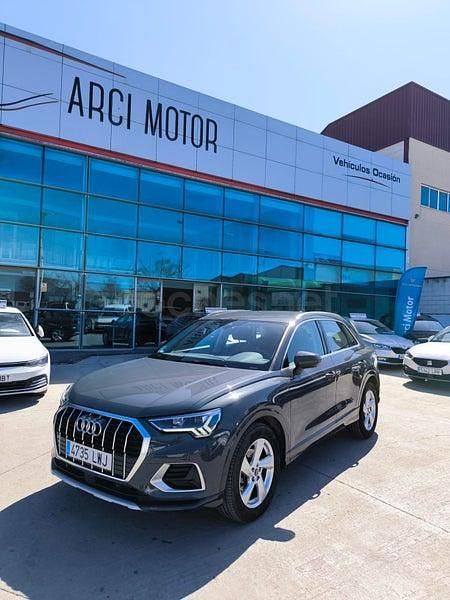 Usado Audi Q3 Advanced Plus 150 CV (110 kW) 2022 Gris / plata SUV
