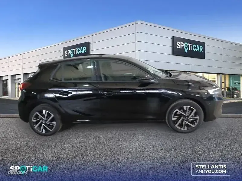 Usado Opel Corsa 100 CV (73 kW) 2025 Negro Utilitario