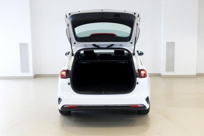 Usado Kia Ceed 136 CV (100 kW) 2024 Utilitario